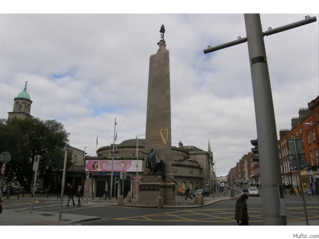 Parnell Monument