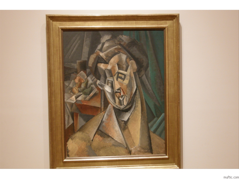 Pablo Picasso: Woman with Pears, 1909 - oil