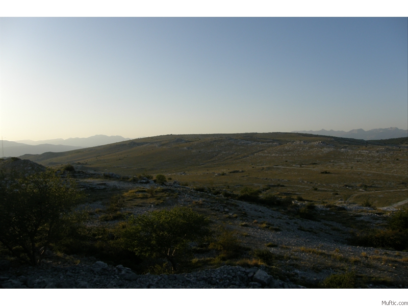 Cabulja and Cvrsnica, far in distance.