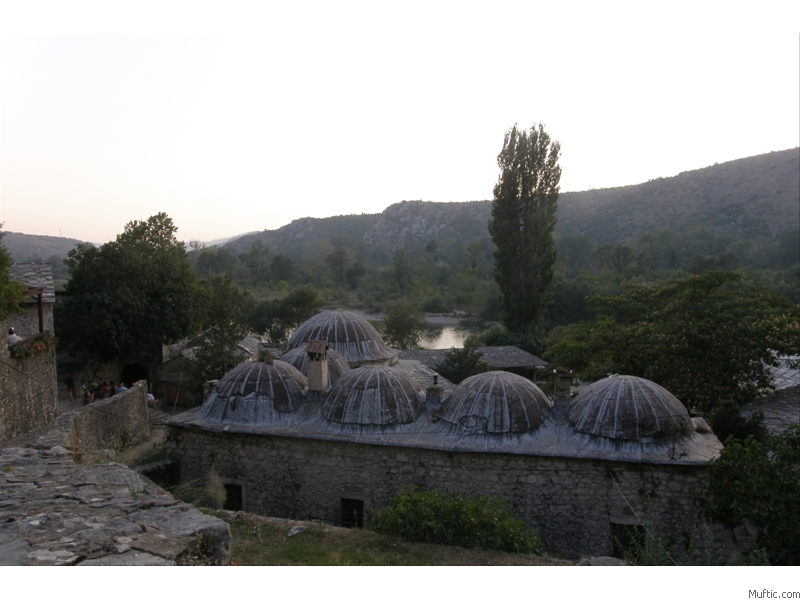 The walled town of Počitelj evolved in the period from the 16th to the 18th centuries.