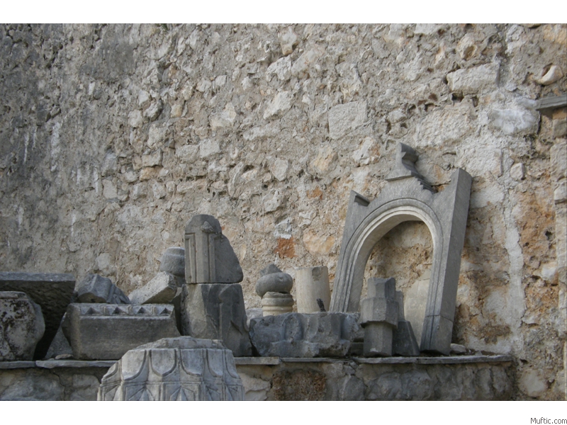 In the year 2000 the Federation of Bosnia and Herzegovina Government initiated the Programme of the permanent protection of Počitelj.